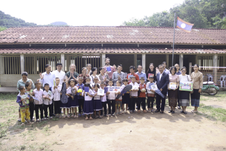 Spoken Lao supports more children to learn and take part in class